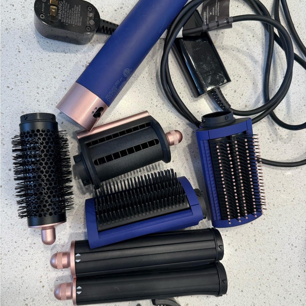 Dyson air wrap - long barrels